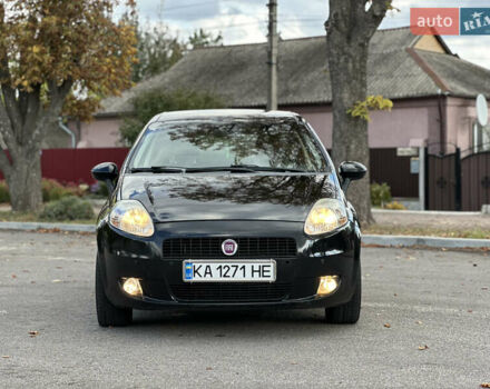 Фиат Гранде Пунто 2008 в Первомайском на Automoto.ua Черный Фиат Гранде Пунто, объемом двигателя 1.4 л и пробегом 156 тыс. км за 5000 $, фото 1 на Automoto.ua