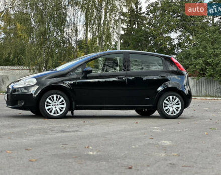 Фиат Гранде Пунто 2008 в Первомайском на Automoto.ua Черный Фиат Гранде Пунто, объемом двигателя 1.4 л и пробегом 156 тыс. км за 5000 $, фото 11 на Automoto.ua
