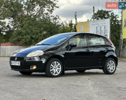 Фиат Гранде Пунто 2008 в Первомайском на Automoto.ua Черный Фиат Гранде Пунто, объемом двигателя 1.4 л и пробегом 156 тыс. км за 5000 $, фото 15 на Automoto.ua