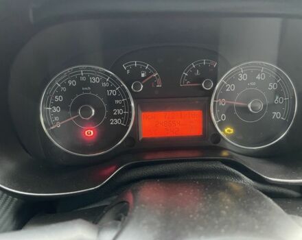 Черный Фиат Гранде Пунто, объемом двигателя 1.4 л и пробегом 248 тыс. км за 3600 $, фото 5 на Automoto.ua