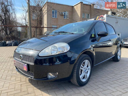 Фиат Гранде Пунто 2006 в Кривом Роге на Automoto.ua Черный Фиат Гранде Пунто, объемом двигателя 1.37 л и пробегом 198 тыс. км за 5200 $, фото 1 на Automoto.ua
