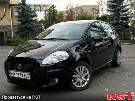 Фиат Гранде Пунто 2008 в Киеве на Automoto.ua Черный Фиат Гранде Пунто, объемом двигателя 1.4 л и пробегом 155 тыс. км за 4200 $, фото 1 на Automoto.ua