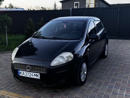 Фиат Гранде Пунто 2009 в Житомире на Automoto.ua Черный Фиат Гранде Пунто, объемом двигателя 1.4 л и пробегом 248 тыс. км за 3600 $, фото 1 на Automoto.ua