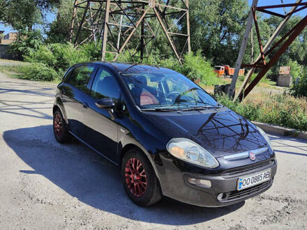 Фиат Гранде Пунто 2011 в Одессе на Automoto.ua Черный Фиат Гранде Пунто, объемом двигателя 1.37 л и пробегом 319 тыс. км за 4900 $, фото 1 на Automoto.ua