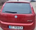 Червоний Фіат Гранде Пунто, об'ємом двигуна 1.24 л та пробігом 126 тис. км за 2200 $, фото 2 на Automoto.ua