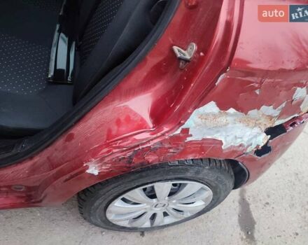 Червоний Фіат Гранде Пунто, об'ємом двигуна 1.24 л та пробігом 126 тис. км за 2200 $, фото 6 на Automoto.ua