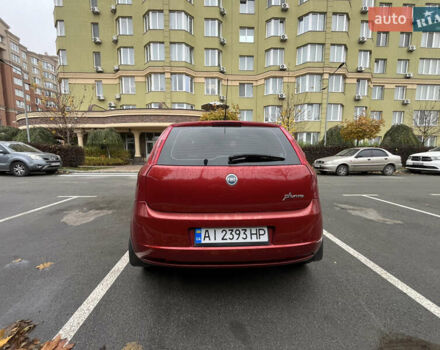 Червоний Фіат Гранде Пунто, об'ємом двигуна 1.37 л та пробігом 308 тис. км за 3900 $, фото 10 на Automoto.ua