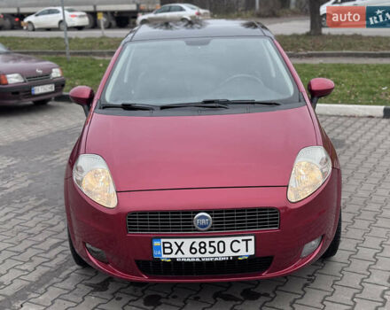 Красный Фиат Гранде Пунто, объемом двигателя 1.4 л и пробегом 236 тыс. км за 4700 $, фото 12 на Automoto.ua
