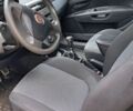 Красный Фиат Гранде Пунто, объемом двигателя 1.4 л и пробегом 78 тыс. км за 4000 $, фото 6 на Automoto.ua