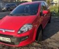 Красный Фиат Гранде Пунто, объемом двигателя 1.24 л и пробегом 160 тыс. км за 4800 $, фото 4 на Automoto.ua