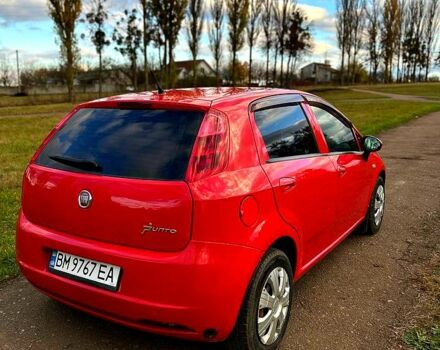 Красный Фиат Гранде Пунто, объемом двигателя 1.4 л и пробегом 208 тыс. км за 4700 $, фото 10 на Automoto.ua