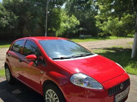 Фиат Гранде Пунто 2008 в Сумах на Automoto.ua Красный Фиат Гранде Пунто, объемом двигателя 1.37 л и пробегом 120 тыс. км за 3800 $, фото 1 на Automoto.ua