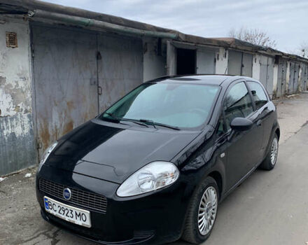 Фиат Гранде Пунто, объемом двигателя 1.2 л и пробегом 230 тыс. км за 4000 $, фото 5 на Automoto.ua