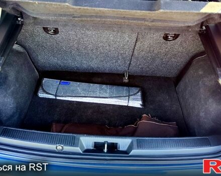 Фіат Гранде Пунто, об'ємом двигуна 1.4 л та пробігом 165 тис. км за 3800 $, фото 5 на Automoto.ua