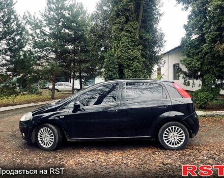 Фиат Гранде Пунто, объемом двигателя 1.4 л и пробегом 194 тыс. км за 4950 $, фото 1 на Automoto.ua