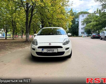 Фиат Гранде Пунто, объемом двигателя 1.4 л и пробегом 168 тыс. км за 5600 $, фото 1 на Automoto.ua