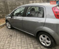 Серый Фиат Гранде Пунто, объемом двигателя 1.37 л и пробегом 193 тыс. км за 4000 $, фото 3 на Automoto.ua