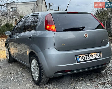 Серый Фиат Гранде Пунто, объемом двигателя 1.4 л и пробегом 162 тыс. км за 3499 $, фото 8 на Automoto.ua