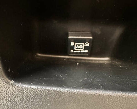 Сірий Фіат Гранде Пунто, об'ємом двигуна 1.4 л та пробігом 161 тис. км за 3800 $, фото 7 на Automoto.ua