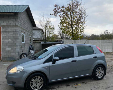 Фиат Гранде Пунто 2010 в Березно на Automoto.ua Серый Фиат Гранде Пунто, объемом двигателя 1.37 л и пробегом 134 тыс. км за 4750 $, фото 8 на Automoto.ua