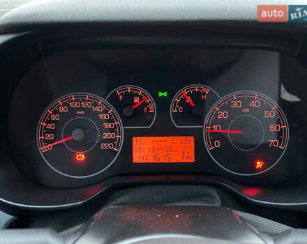 Фиат Гранде Пунто 2010 в Березно на Automoto.ua Серый Фиат Гранде Пунто, объемом двигателя 1.37 л и пробегом 134 тыс. км за 4750 $, фото 9 на Automoto.ua