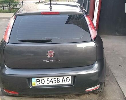 Серый Фиат Гранде Пунто, объемом двигателя 1.4 л и пробегом 167 тыс. км за 4500 $, фото 6 на Automoto.ua