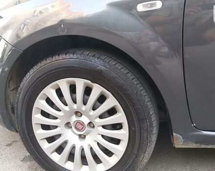Серый Фиат Гранде Пунто, объемом двигателя 1.4 л и пробегом 167 тыс. км за 4500 $, фото 11 на Automoto.ua