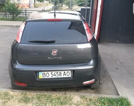 Серый Фиат Гранде Пунто, объемом двигателя 1.4 л и пробегом 167 тыс. км за 4500 $, фото 7 на Automoto.ua
