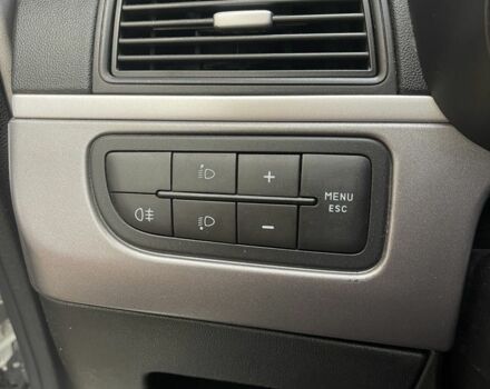 Фіат Гранде Пунто 2012 у Вінниці на Automoto.ua Сірий Фіат Гранде Пунто, об'ємом двигуна 1.4 л та пробігом 219 тис. км за 5699 $, фото 13 на Automoto.ua