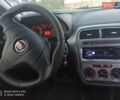 Сірий Фіат Гранде Пунто, об'ємом двигуна 1.25 л та пробігом 118 тис. км за 5500 $, фото 9 на Automoto.ua