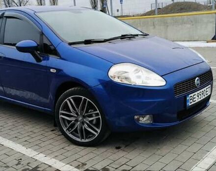 Синій Фіат Гранде Пунто, об'ємом двигуна 1.37 л та пробігом 158 тис. км за 5000 $, фото 2 на Automoto.ua