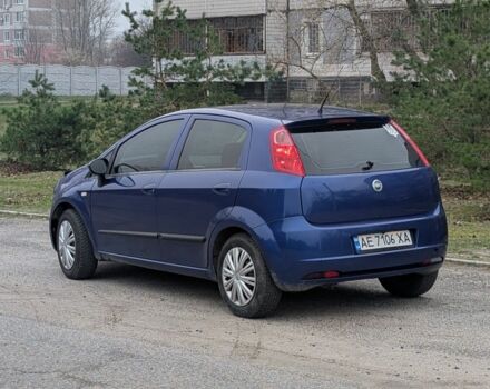 Синий Фиат Гранде Пунто, объемом двигателя 1.4 л и пробегом 204 тыс. км за 3999 $, фото 2 на Automoto.ua