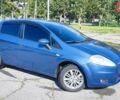 Синий Фиат Гранде Пунто, объемом двигателя 1.37 л и пробегом 165 тыс. км за 3600 $, фото 3 на Automoto.ua