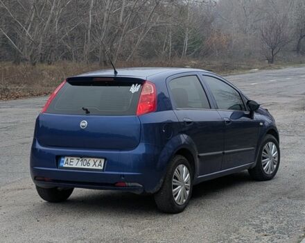 Синий Фиат Гранде Пунто, объемом двигателя 1.4 л и пробегом 204 тыс. км за 3999 $, фото 4 на Automoto.ua