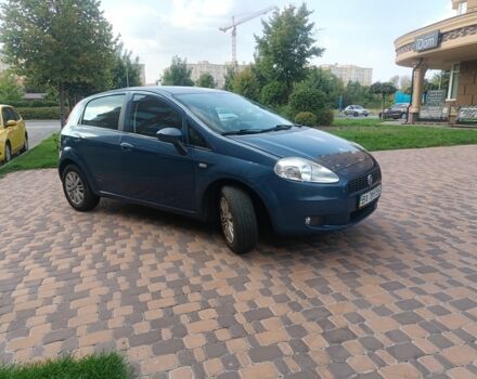 Синий Фиат Гранде Пунто, объемом двигателя 1.4 л и пробегом 215 тыс. км за 3999 $, фото 3 на Automoto.ua