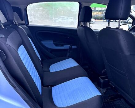 Синий Фиат Гранде Пунто, объемом двигателя 1.4 л и пробегом 160 тыс. км за 3499 $, фото 9 на Automoto.ua