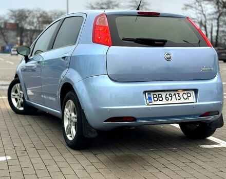 Синий Фиат Гранде Пунто, объемом двигателя 1.4 л и пробегом 160 тыс. км за 3499 $, фото 4 на Automoto.ua
