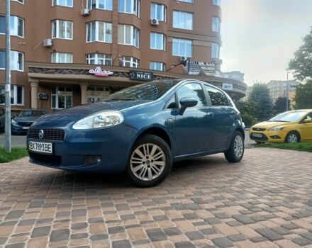 Синий Фиат Гранде Пунто, объемом двигателя 1.4 л и пробегом 215 тыс. км за 3999 $, фото 1 на Automoto.ua