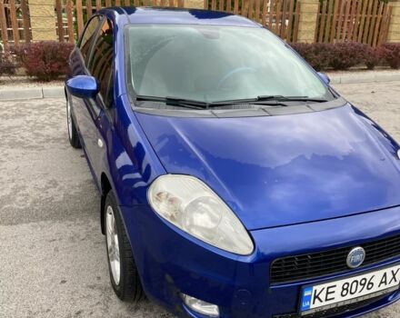 Фіат Гранде Пунто 2007 у Дніпро (Дніпропетровську) на Automoto.ua Синій Фіат Гранде Пунто, об'ємом двигуна 1.4 л та пробігом 161 тис. км за 4400 $, фото 1 на Automoto.ua