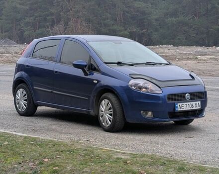 Синий Фиат Гранде Пунто, объемом двигателя 1.4 л и пробегом 204 тыс. км за 3999 $, фото 6 на Automoto.ua