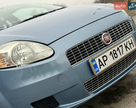 Синий Фиат Гранде Пунто, объемом двигателя 1.4 л и пробегом 154 тыс. км за 4400 $, фото 3 на Automoto.ua