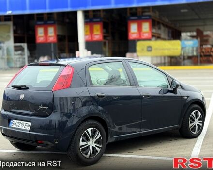 Синий Фиат Гранде Пунто, объемом двигателя 1.2 л и пробегом 235 тыс. км за 2650 $, фото 4 на Automoto.ua