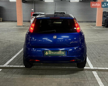Синій Фіат Гранде Пунто, об'ємом двигуна 1.37 л та пробігом 159 тис. км за 4300 $, фото 6 на Automoto.ua