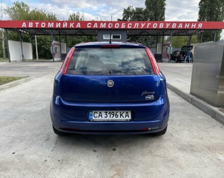 Фиат Гранде Пунто 2008 в Черкассах на Automoto.ua Синий Фиат Гранде Пунто, объемом двигателя 1.4 л и пробегом 150 тыс. км за 3999 $, фото 5 на Automoto.ua