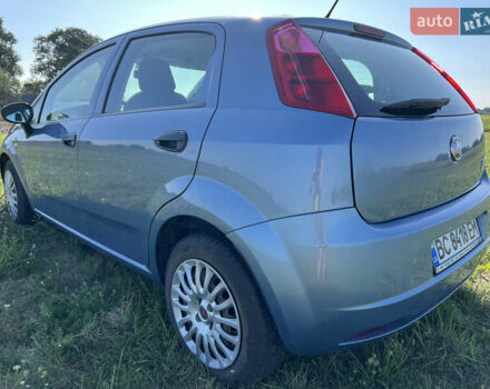Синий Фиат Гранде Пунто, объемом двигателя 1.37 л и пробегом 72 тыс. км за 5900 $, фото 2 на Automoto.ua
