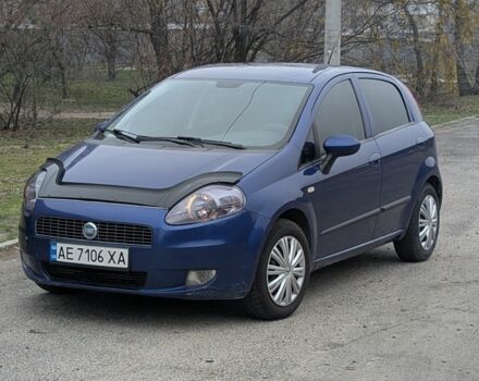 Синий Фиат Гранде Пунто, объемом двигателя 1.4 л и пробегом 204 тыс. км за 3999 $, фото 1 на Automoto.ua