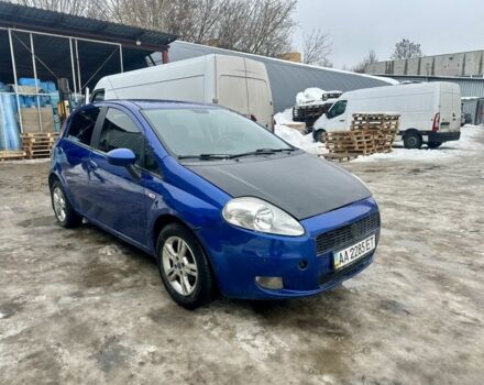 Синий Фиат Гранде Пунто, объемом двигателя 1.4 л и пробегом 152 тыс. км за 2300 $, фото 1 на Automoto.ua
