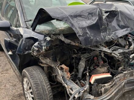 Фиат Гранде Пунто 2009 в Киеве на Automoto.ua Синий Фиат Гранде Пунто, объемом двигателя 1.4 л и пробегом 190 тыс. км за 1200 $, фото 1 на Automoto.ua