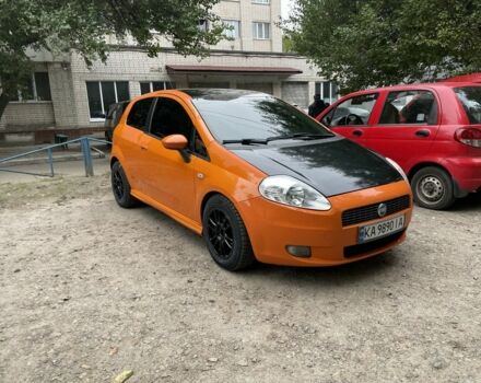 Помаранчевий Фіат Гранде Пунто, об'ємом двигуна 1.4 л та пробігом 233 тис. км за 3500 $, фото 1 на Automoto.ua