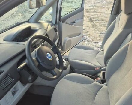 Серый Фиат Идея, объемом двигателя 1.4 л и пробегом 190 тыс. км за 4000 $, фото 6 на Automoto.ua